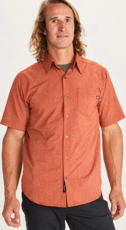 Marmot Aerobora Short Sleeve Shirt - Men's|-|Chemise à Manches Courtes Aerobora - Homme -Marmot Sales Store MAR 42100 7E 7EFront 20Picante