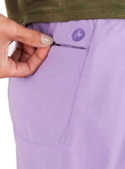 Marmot Elda Short 4" - Women's|-|Short 4" Elda - Femme 22 Marmot Elda Short 4" - Women's|-|Short 4" Elda - Femme -Marmot Sales Store MAR M12637 7E 7EDetail3 20Paisley 20Purple