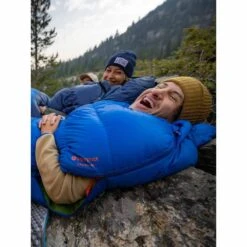 Marmot Mens Sawtooth 15ï¿½ Sleeping Bag - Dark Azure/Foliage -Marmot Sales Store marmot men s sawtooth 15 sleeping bag dark azure foliage 13